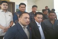 Kuasa Hukum Bupati Gowa, saat memberikan keterangan pers di Rumah Jabatan Bupati Gowa usai sidang Pansus.