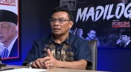 Tangkapan layar video Eks Wakil Ketua Umum Relawan Pro Jokowi (Projo), Budianto Tarigan di kanal YouTube Forum Keadilan Madilog.