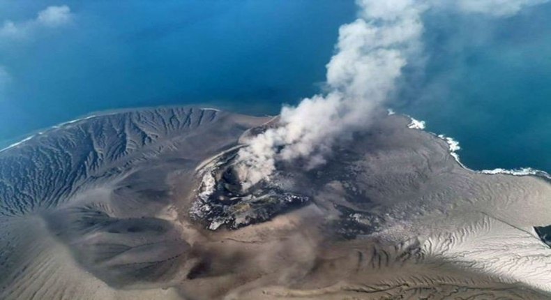Abu Vulkanik Erupsi Gunung Anak Krakatau, Selat Sunda (Humas Kementerian ESDM)
