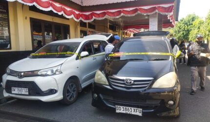 2 Mobil Avanza yang diamankan Polres Parepare, mengisi BBM Pertalite secara berulang di SPBU Ujung Bulu dan Patung Pemuda, Kota Parepare beberapa waktu lalu.