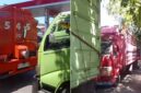 Foto kolase: Sejumlah truk terlihat mengantre di SPBU Jalan Alauddin Makassar, Selasa (14/9/2026).