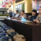 Kapolres Parepare AKBP Phunky Mahendra Borniawan didampingi Kasat Reskrim AKP Muh Saleh dan Manager FT Parepare Muh Agung Endriyanto menunjukkan barang bukti jerigen berisi BBM subsidi serta mobil pelaku saat konpers di Mapolres Parepare, Selasa (15/9/2026).