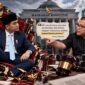 Ilustrasi Gibran yang menghadapi desakan proses pemakzulan pasca putusan MK, sementara Denny Indrayana mendorong DPR menempuh mekanisme konstitusional sesuai UUD 1945 (Visual AI)