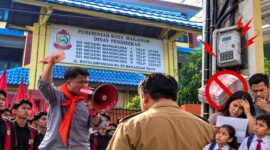 GMMPH mengecam rencana pungutan listrik kepada orang tua siswa SDN Mangkura 1, Makassar. (Visual AI)