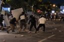 Tangkapan layar video perang Kelompok Rajawali vs Kokolojia di Makassar