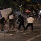 Tangkapan layar video perang Kelompok Rajawali vs Kokolojia di Makassar 