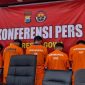 Tujuh anggota geng motor tersangka pelaku kejahatan jalanan di Gowa saat dihadirkan dalam konferensi pers di Mapolresta Gowa, Selasa (6/10/2026). (Foto: Humas Polresta Gowa)